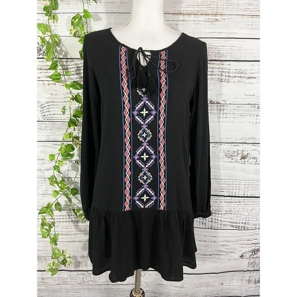 Flying Tomato Blouse Tunic sz Small Black Coral Lagenlook Embroidery Ruffle Boho - Picture 1 of 9